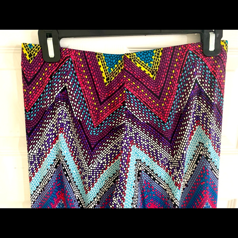 Veronica M. Pants